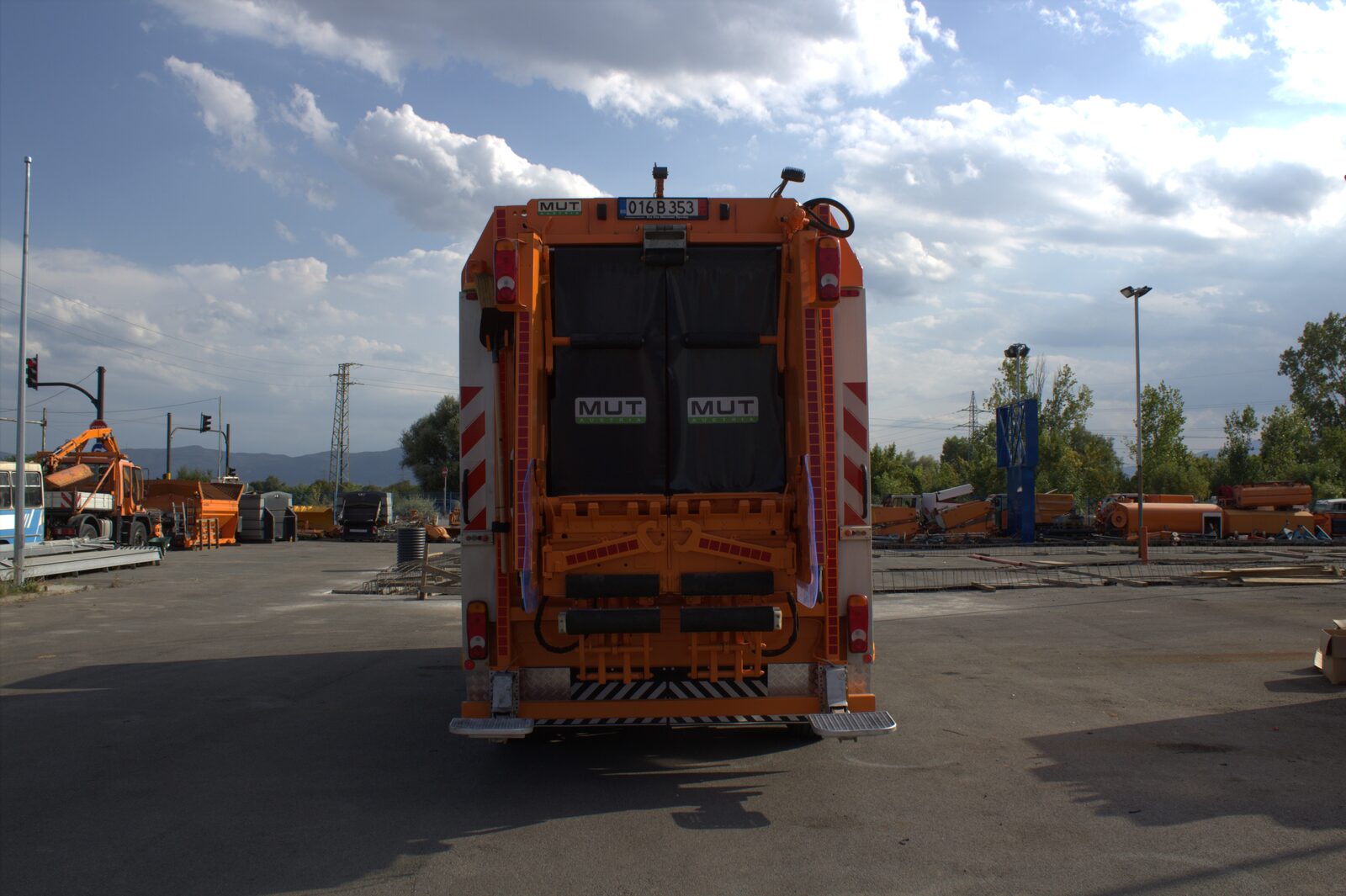 MAN TGS — MUT refuse collector